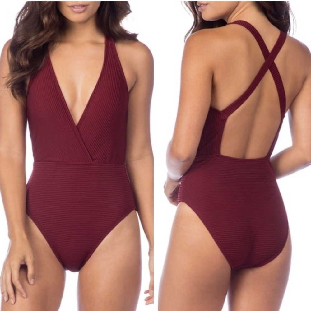 La Blanca 10 red plunge ribbed one piece swimsuit
